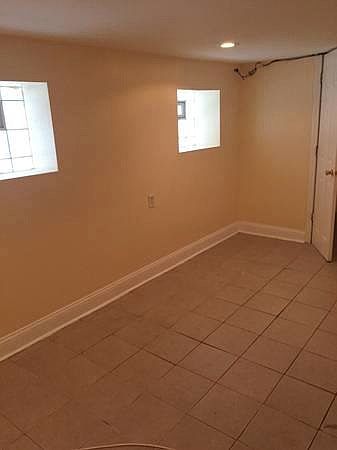 1st image of 6922 S Maplewood Ave