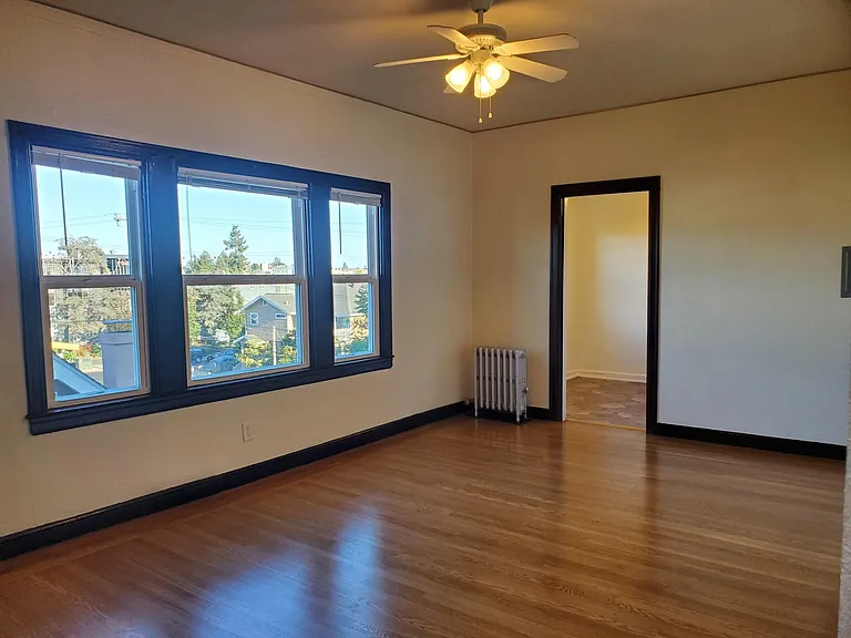 365 Hanover Ave #304 — Photo 3