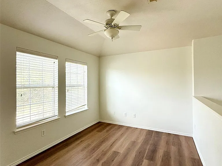24623 Colonial Maple Dr — Photo 15