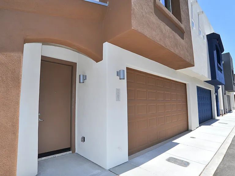 1218 E Blacklidge Dr #1101 — Photo 36