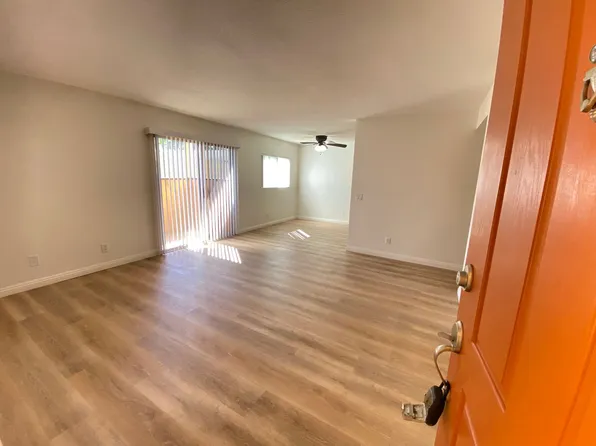 513 Calle Montecito, Oceanside, CA