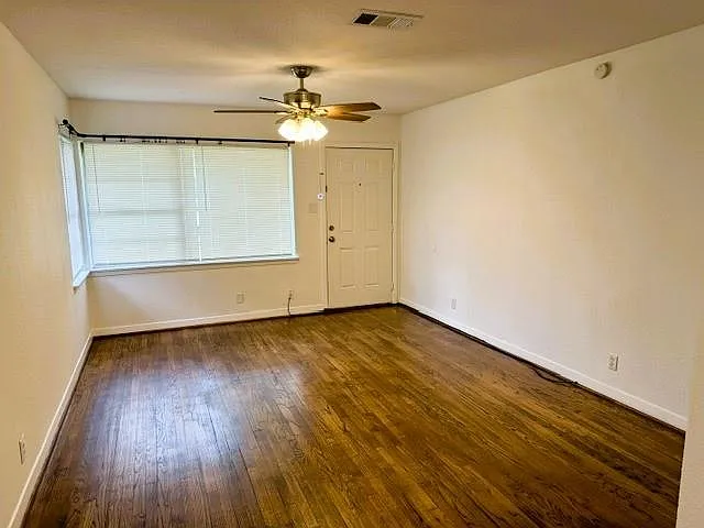 7406 Janak Dr — Photo 3