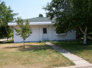 802 3rd St SE, Barnesville, MN 56514