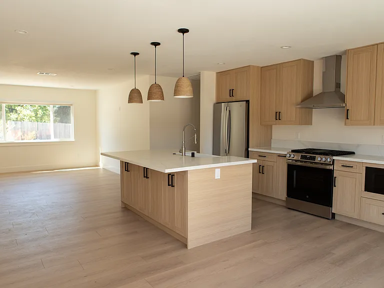 2343 Calle Alucema #A — Photo 2