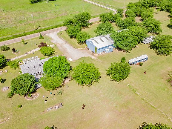 3rd image of 2137 County Road 1224