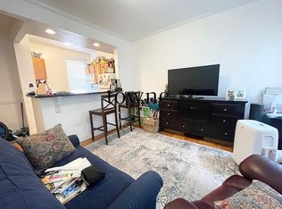 40 Queensberry St #19J, Boston, MA 02215