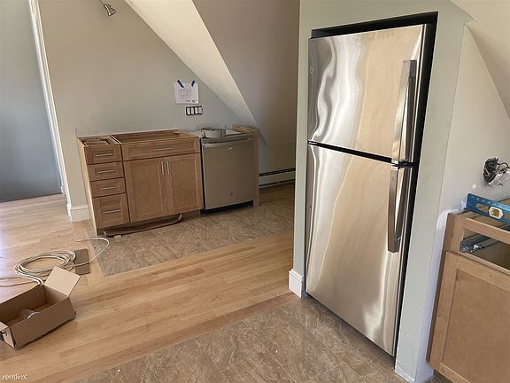 All New Stainless-Steel Kitchen Appliances & Polished Stone