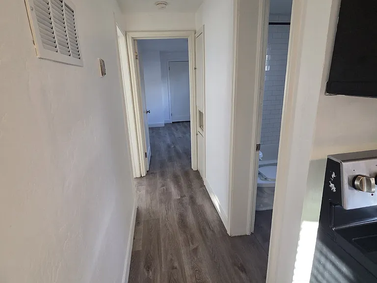 759 E Scott Ave — Photo 10