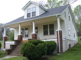1315 Dry Pond Hwy, Stuart, VA 24171