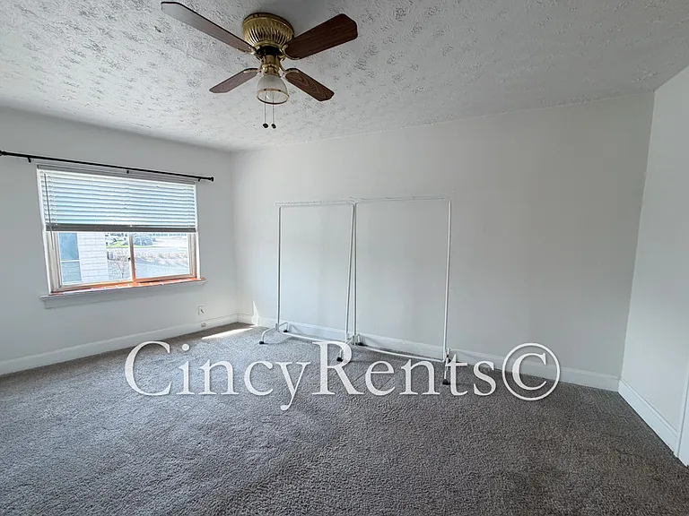 3540 Columbia Pkwy #2 — Photo 13