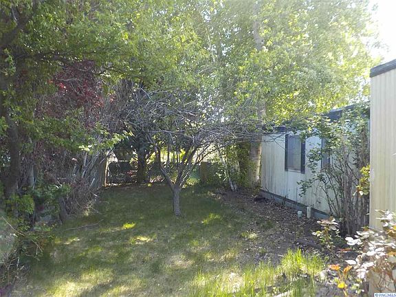 4th image of 146 Woodvine Ln