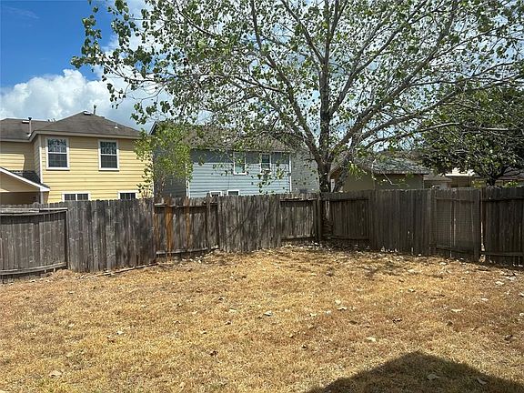 4th image of 8131 Chancewood Ln