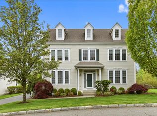 4 Millenium Pl, Port Chester, NY 10573