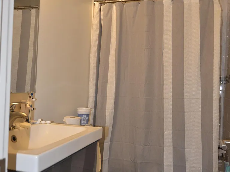 1072 Thomas Jefferson St NW #100 — Photo 28