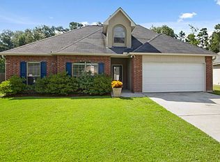 26138 Glenbrooke Dr, Denham Springs, LA 70726