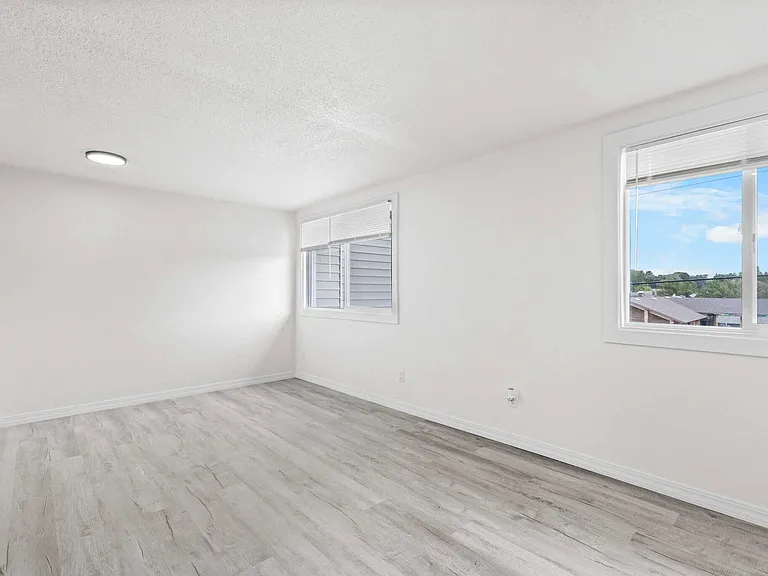 The Greenway Townhomes — Photo 9