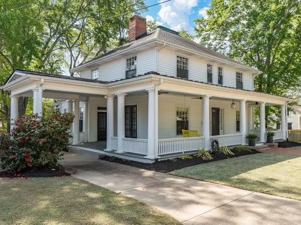 311 S Fayetteville St, Clayton, NC 27520