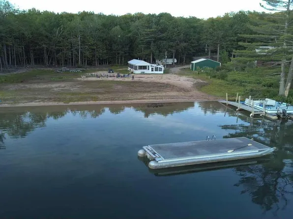 28567 W Maple Ln, Eckerman, MI 49728