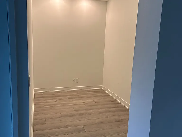 20 Deans Dr #202 — Photo 9