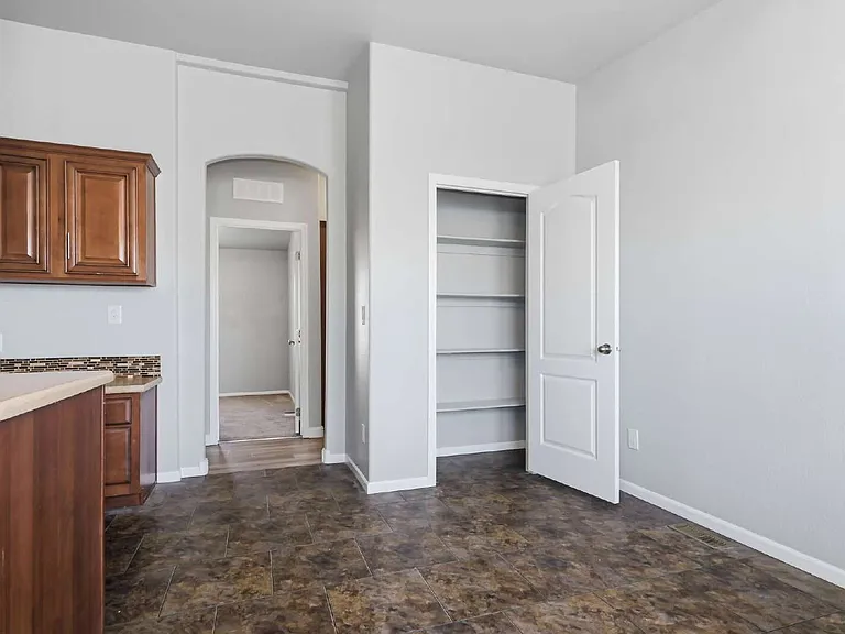 6253 Mount Rainier Ave — Photo 18