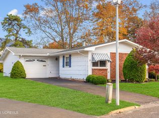8 Holmes Ct, Brick, NJ 08724