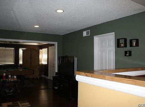 5th image of 6042 Belle Ave