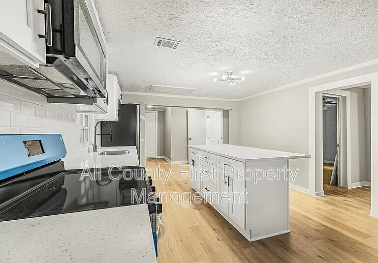 2845 3rd Ave SW #2845-1 — Photo 10