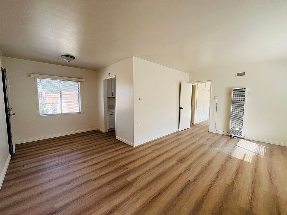 1st image of 216 S Olive Ave APT E