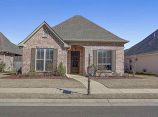 22 Enclave Cir, Ridgeland, MS 39157