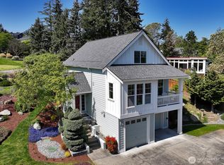 1403 Ocean Aire Ct, Freeland, WA 98249
