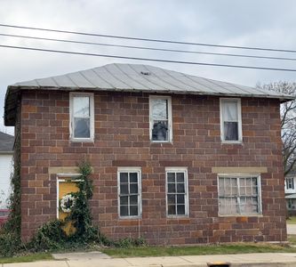 317 S Main St, Reading, MI, 49274