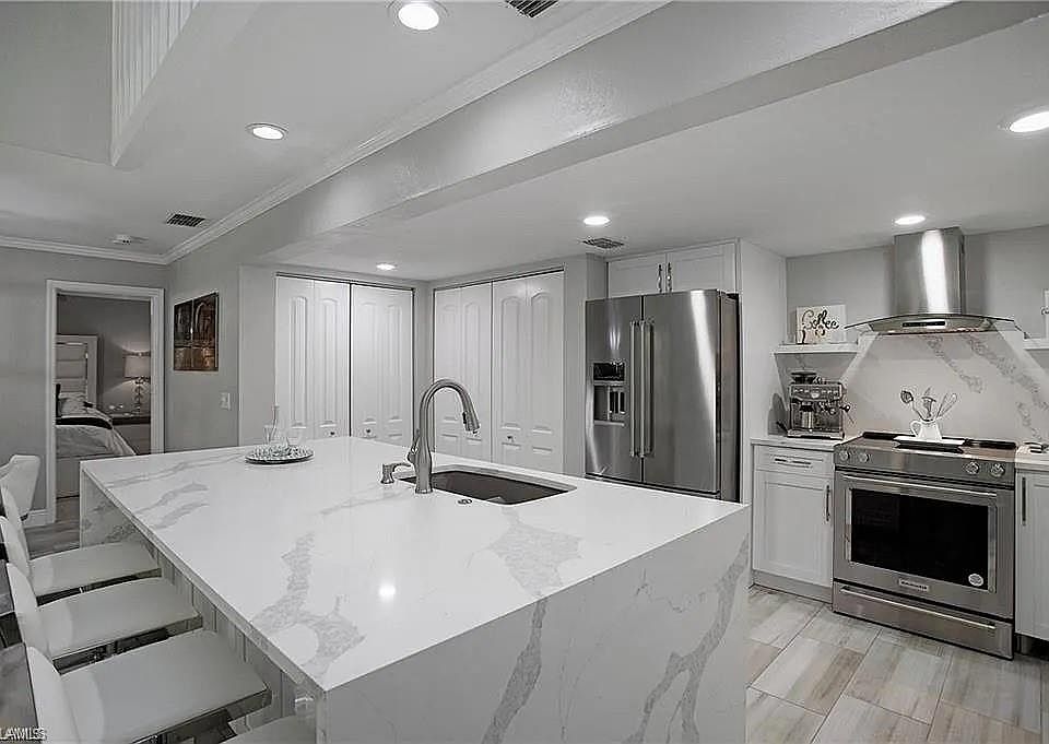 1st image of 3412 Timberwood CIR