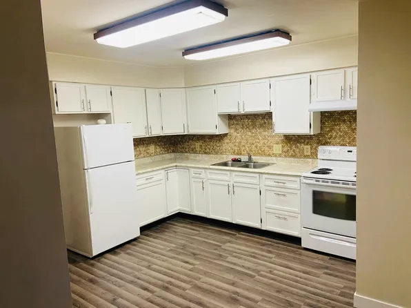1106 Western Ave #103, Lancaster, WI 53813