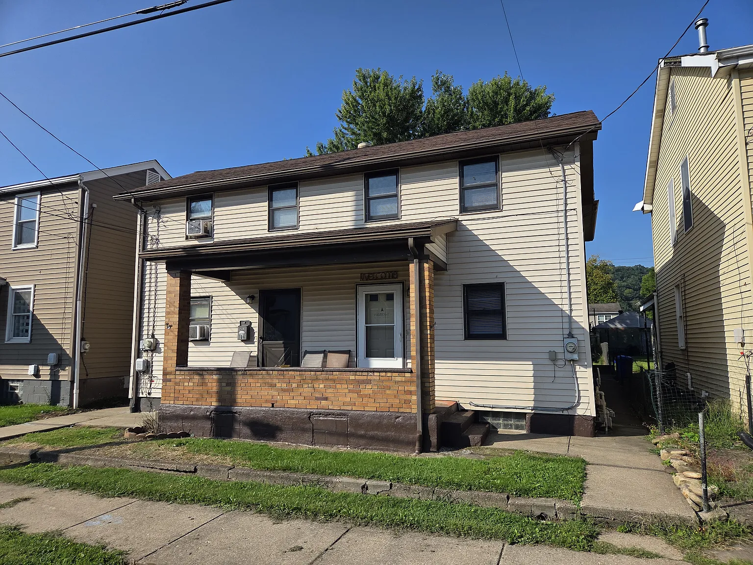 3 bed, 1000 sqft, $950 — Photo 1