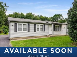 1233 Lipps Ln, Louisville, KY 40219