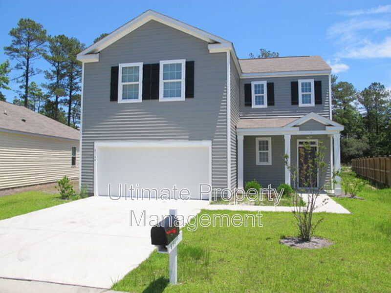 1st image of 8164 E Highcroft Dr NE