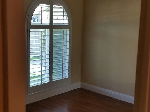 3rd image of 40 Los Altos Pl