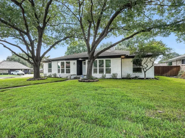 4303 Blackheath Rd, Dallas, TX 75227