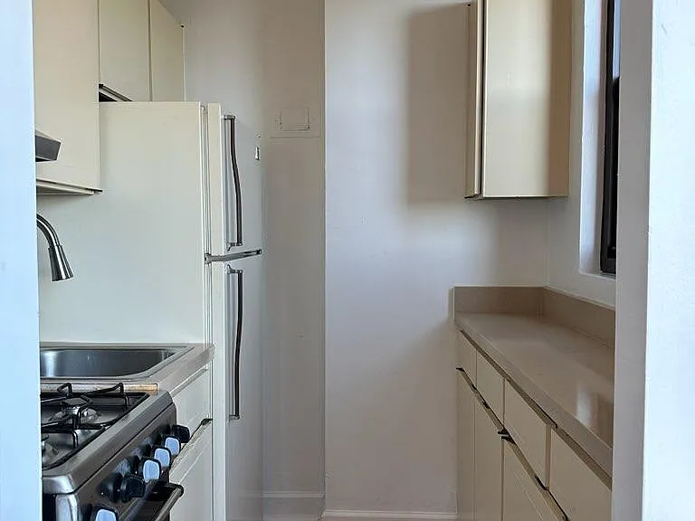 1021 Arlington Blvd #1034 — Photo 4