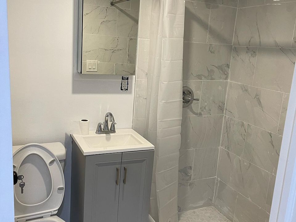 2nd image of 236 Nome Ave #B