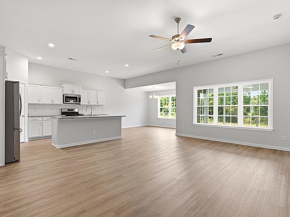 4th image of 948 Woodside Dr. Lot 152 Sunset