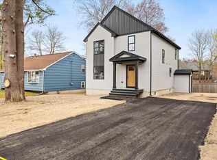 33 Glendale Ave, Brockton, MA 02301