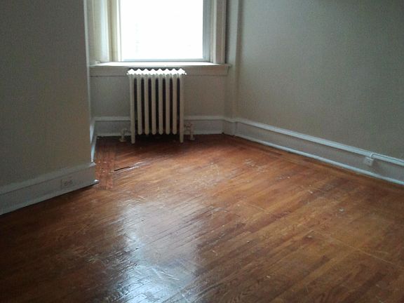5th image of 1929 72nd Ave