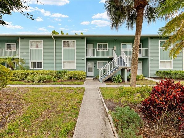 136 Cypress WAY E #7, NAPLES, FL 34110
