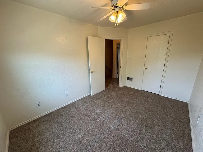 4508 Mattie Dr — Photo 12