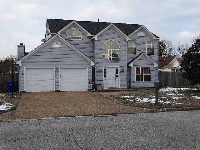 1st image of 879 Brompton Ct