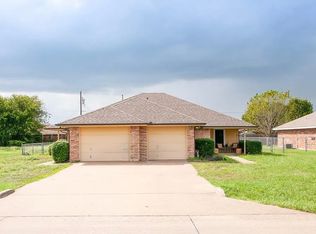 528 Methodist St, Red Oak, TX 75154