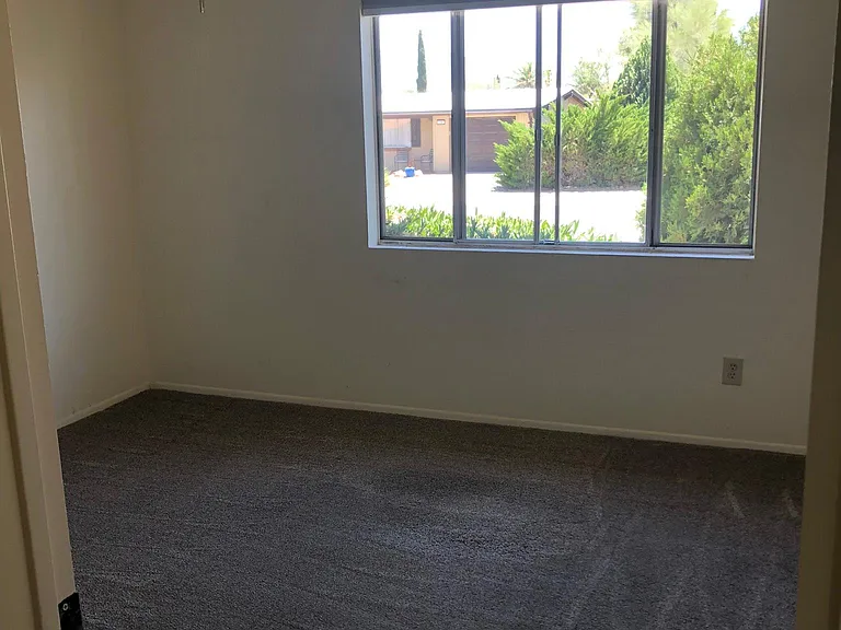 101 E El Limon — Photo 22