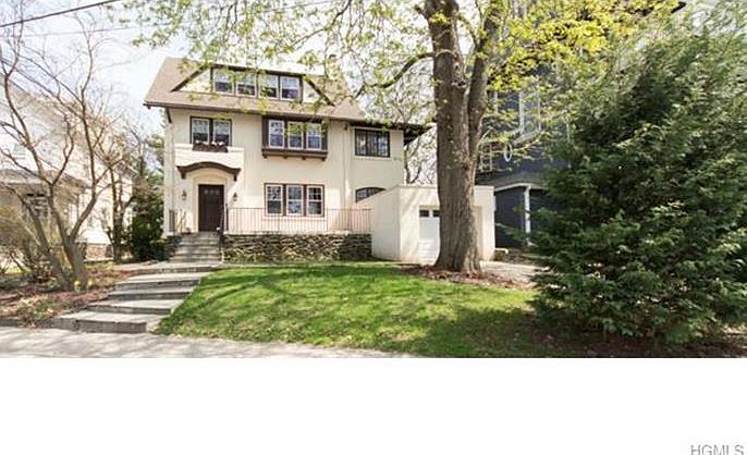 1st image of 74 Hillcrest Ave