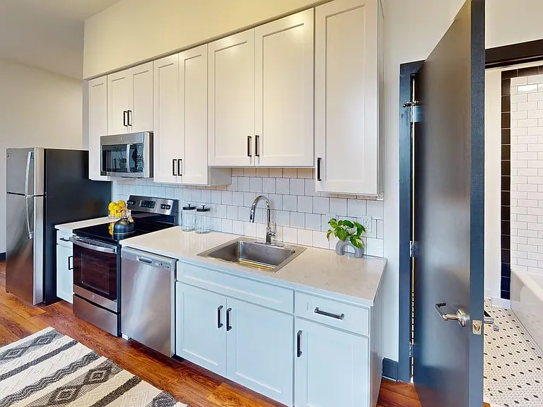 Thirty60 Lofts — Photo 93